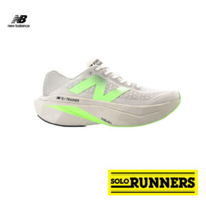 NEW BALANCE FuelCell SUPERCOMP TRAINER V3